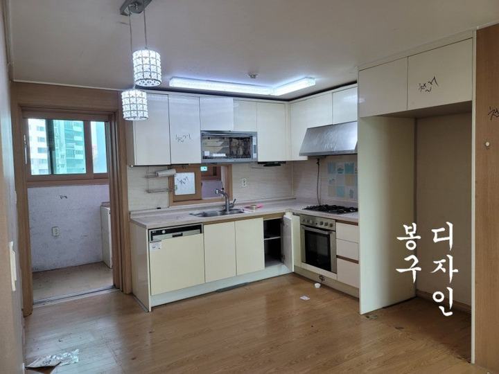 속초인테리어 하우스스토리 (하우스토리) 32평 공사 시작합니다